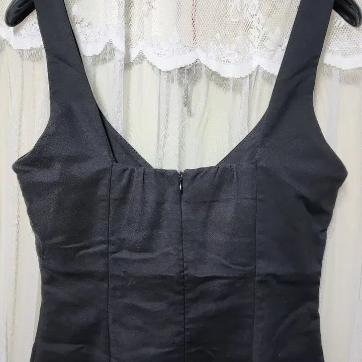 [SOLD OUT] 자라 블랙 미니 슬리브리스 원피스