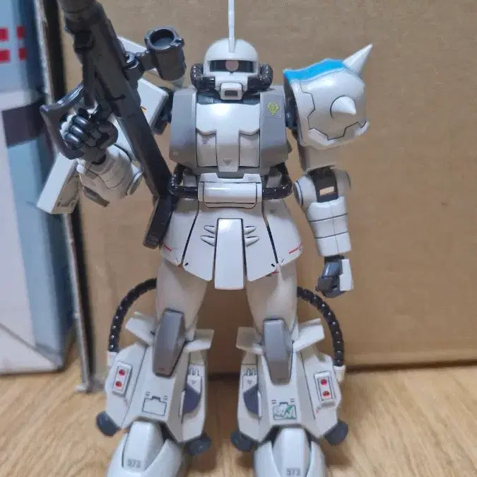 [BUNJANG] HG & RG Gundam Bundle Set / (세트 판매)hg 신 마츠나가 자쿠2&rg퍼스트 건담 판매 합니다