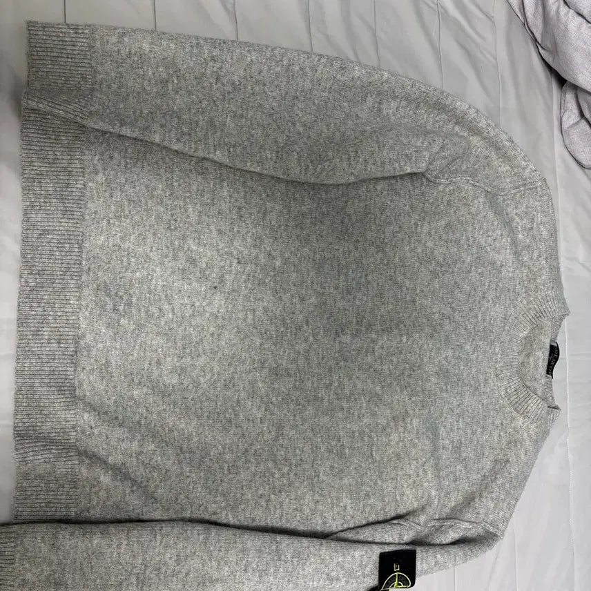 [BUNJANG] Stone Island Gray Knit Sweater / 스톤아일랜드 그레이 니트