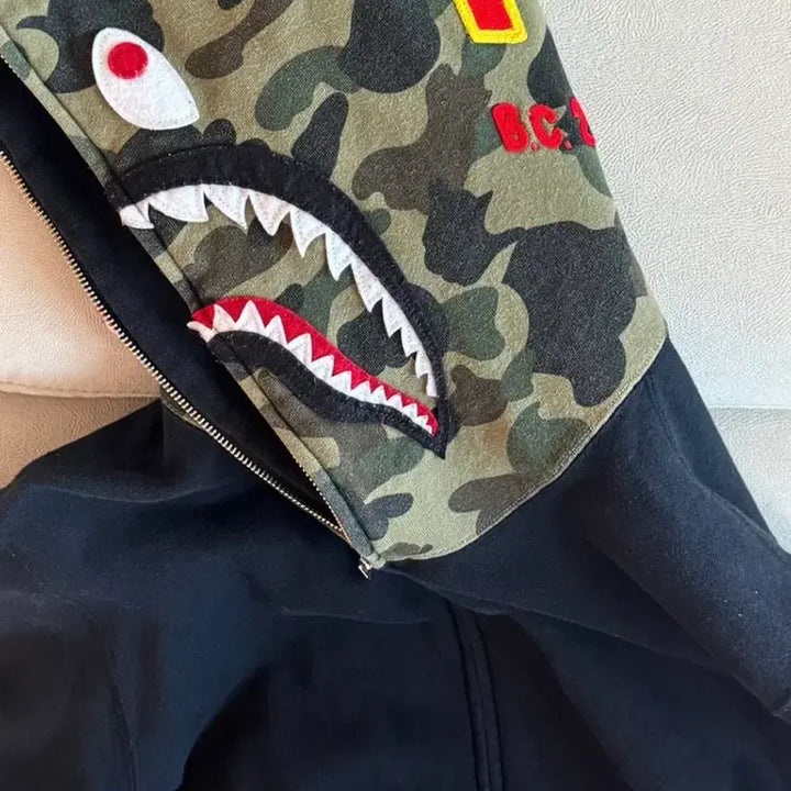 [BUNJANG] BAPE Shark Hoodie XL / 베이프 샤크 후드집업