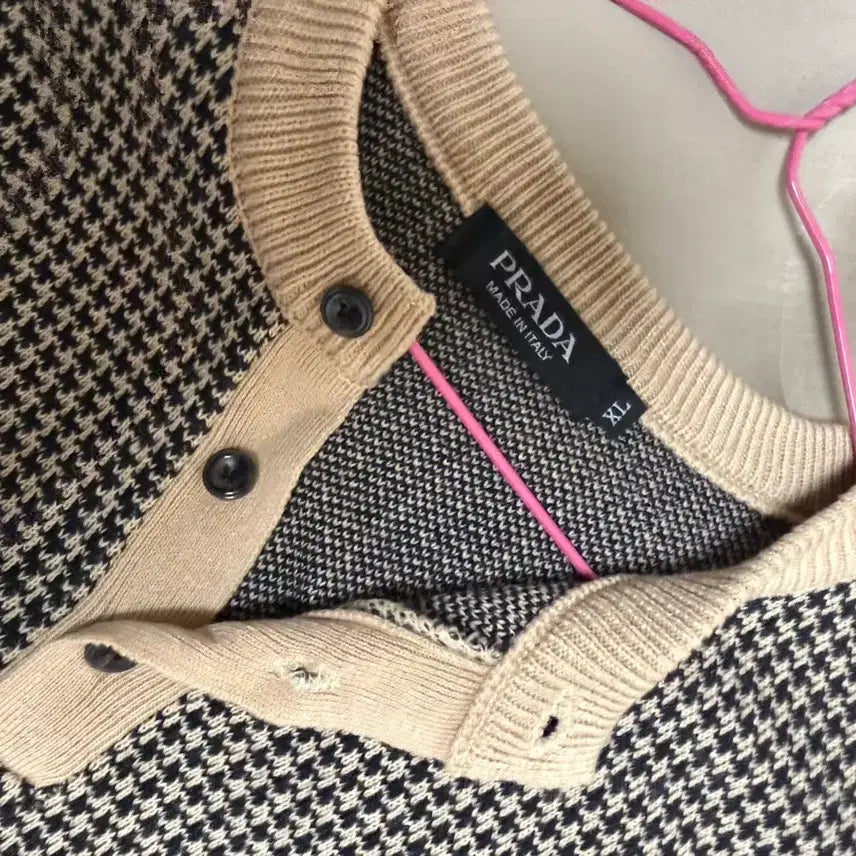 [BUNJANG] Prada Houndstooth Knit Sweater / 프라다 하운드투스 니트