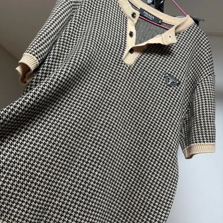 [BUNJANG] Prada Houndstooth Knit Sweater / 프라다 하운드투스 니트