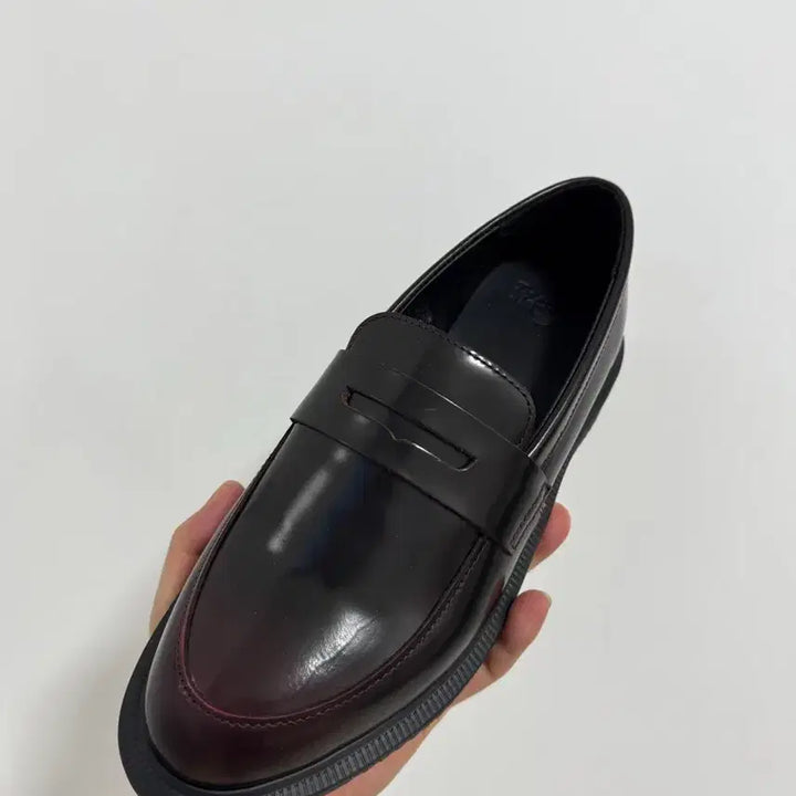 [SOLD OUT] 닥터마틴 테마라 로퍼 - 체리 레드 아르카디아 / 41360600