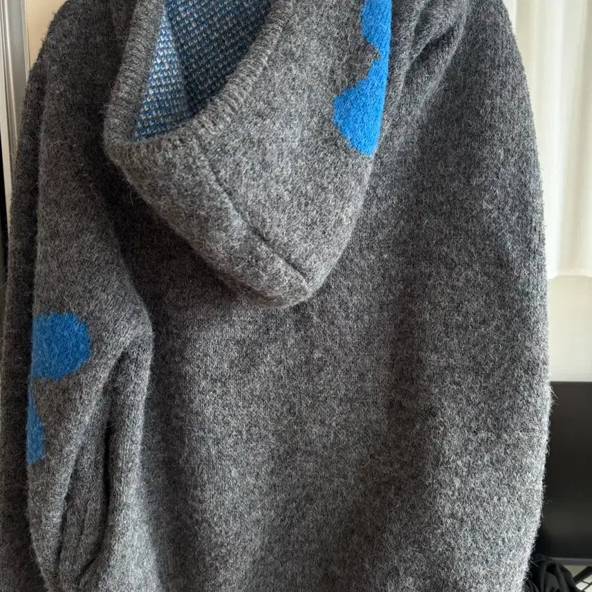 [BUNJANG] Aeae Daisy Knit Hoodie / Aeae 데이지 니트 후디 2사이즈