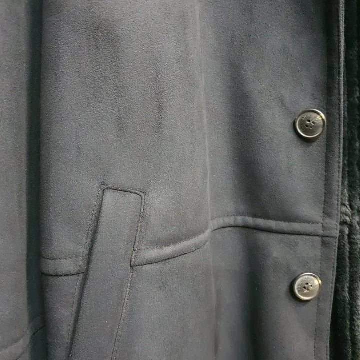 [SOLD OUT] Bernina 블랙 무스탕 코트 100