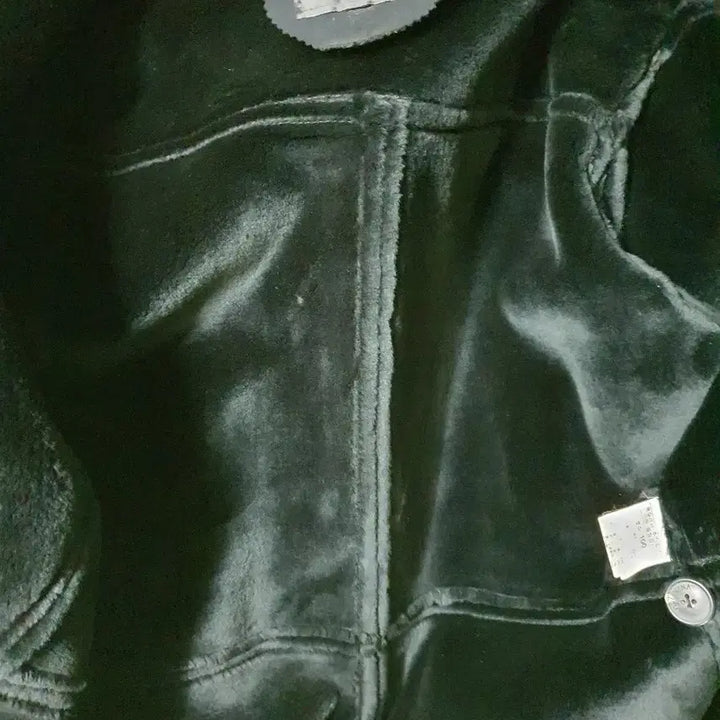 [SOLD OUT] Bernina 블랙 무스탕 코트 100