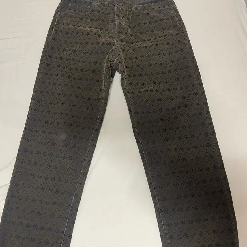 [BUNJANG] Supreme Flock Loose Fit Denim Black 34 Size / 슈프림 플록 루즈 핏 데님 블랙 24FW 34사이즈