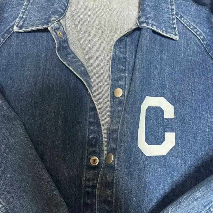 [BUNJANG] GOVERNAT C Logo Denim Jacket / GOVERNAT 데님 자켓 C 로고