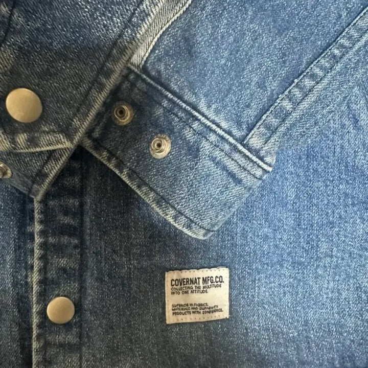 [BUNJANG] GOVERNAT C Logo Denim Jacket / GOVERNAT 데님 자켓 C 로고