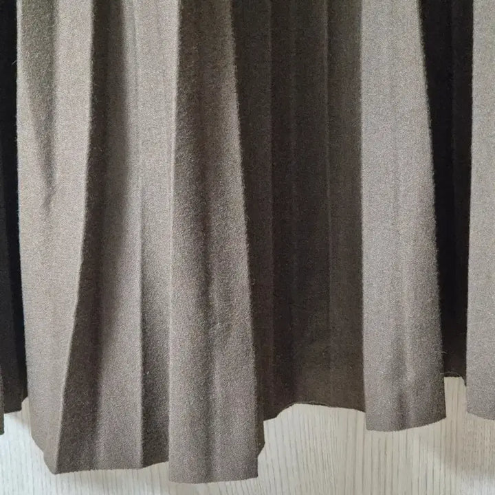 [BUNJANG] Brown Pleated Long Skirt / 브라운 플리츠 롱 스커트 프리사이즈밴딩