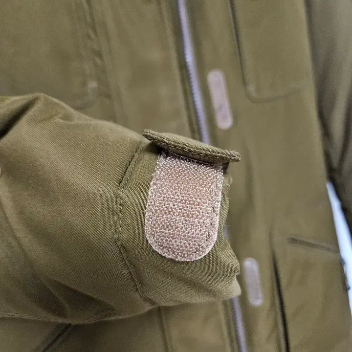 [BUNJANG] Merrell Authentic Goose Down Raccoon Fur Trimmed Parka Padding / 메렐 정품 구스다운 9대1 라쿤털 야상 패딩 MERRELL
