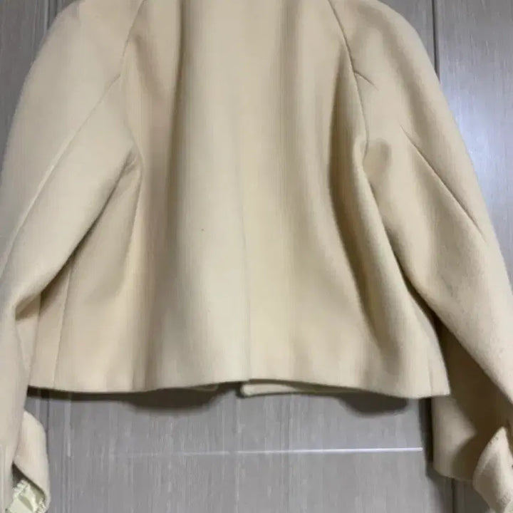 [BUNJANG] Pale Yellow Short Coat / 연한 노란색 숏 코트