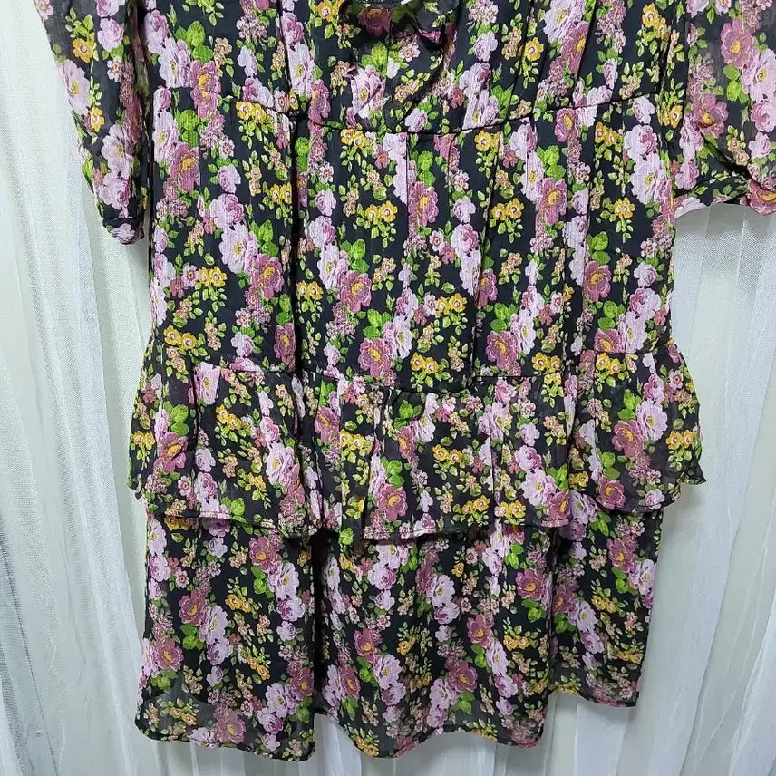 [BUNJANG] Reneyvon Floral Pattern Mini Dress / 레니본Reserved 플라워 패턴 캉캉 미니 원피스