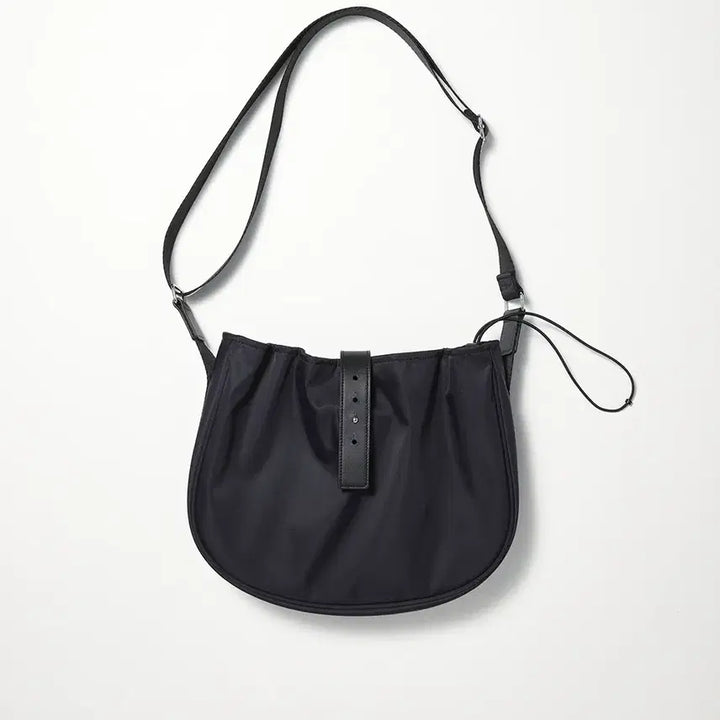 [BUNJANG] Hatching Room Wavey Bag (Middle) Nylon / 해칭룸 웨이비백 미들