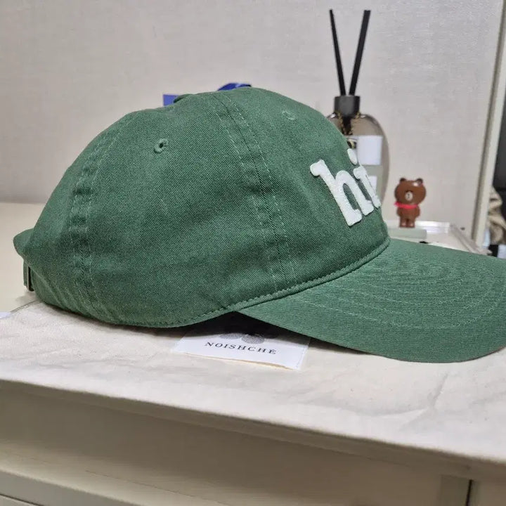 [BUNJANG] Hidden Behind Logo Ball Cap / 히든비하인드 로고 볼캡