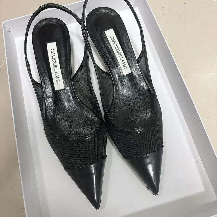 [BUNJANG] Showchurelapin Slingback Pumps / [쇼쉬르라팡]슬링백 펌프스