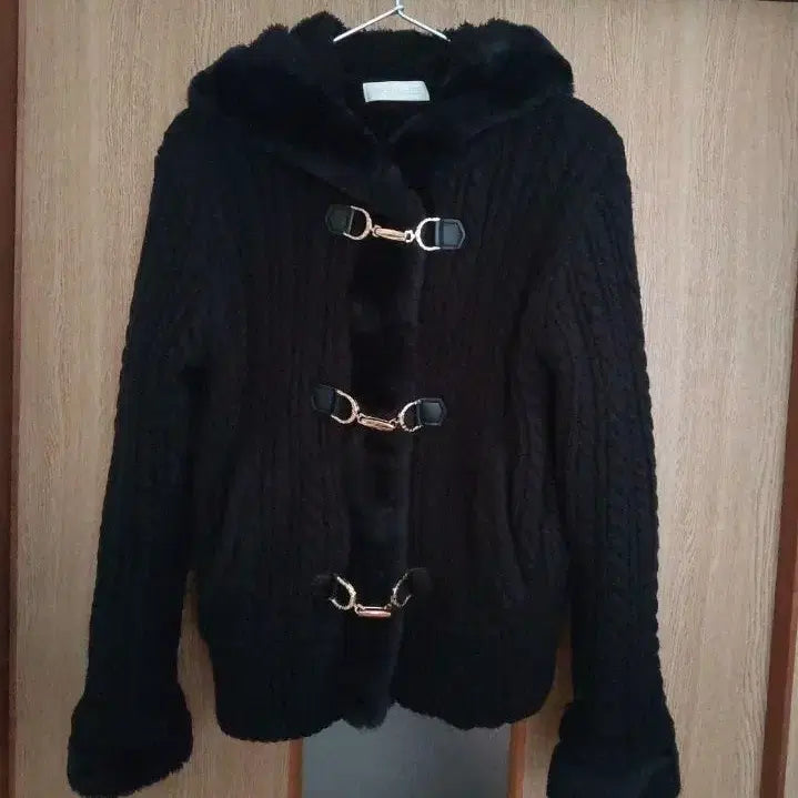 [BUNJANG] Cecil McBee Hooded Toggle Coat Vintage Jacket / 세실맥비 후드 퍼 떡볶이 니트 코트 빈티지자켓 히메갸루