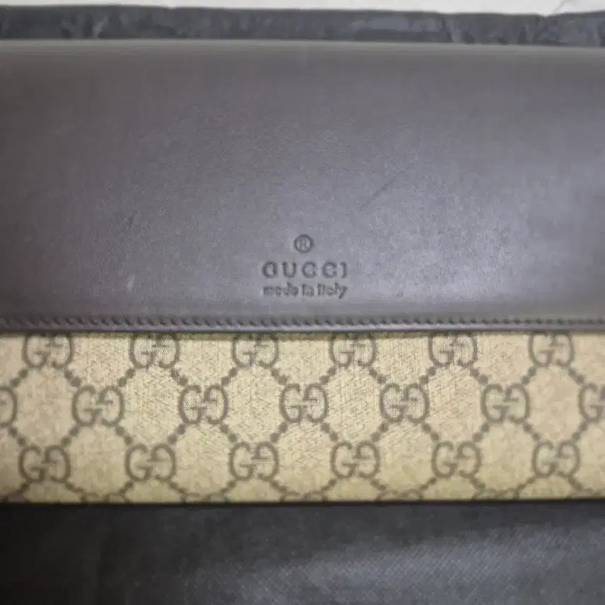 [BUNJANG] Gucci GG Supreme Clutch Bag Brown / 구찌 GG 수프림 클러치백 브라운