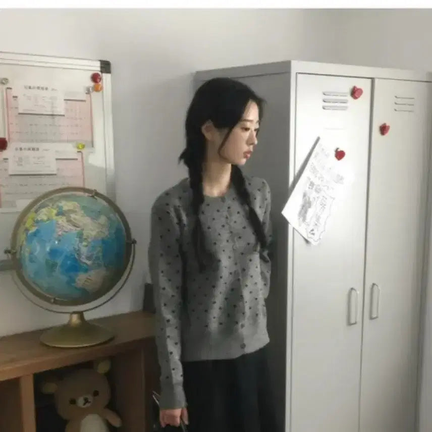 [SOLD OUT] 도트 니트 긴팔 블랙 가디건