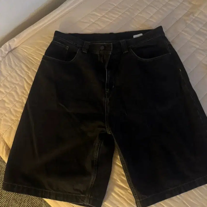[BUNJANG] Carhartt Black Denim Shorts / 칼하트 블랙 데님 반바지 반바지L