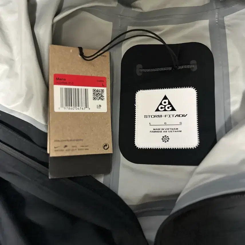 [BUNJANG] Nike Storm-FIT Windbreaker Jacket / L) 나이키 모르포 스톰핏 바람막이 판매