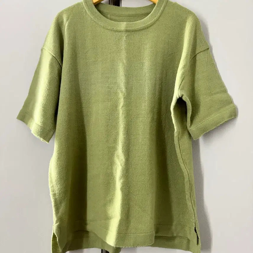 [BUNJANG] Green Short Sleeve Knit T-shirt / 연두색 반팔 니트 티셔츠
