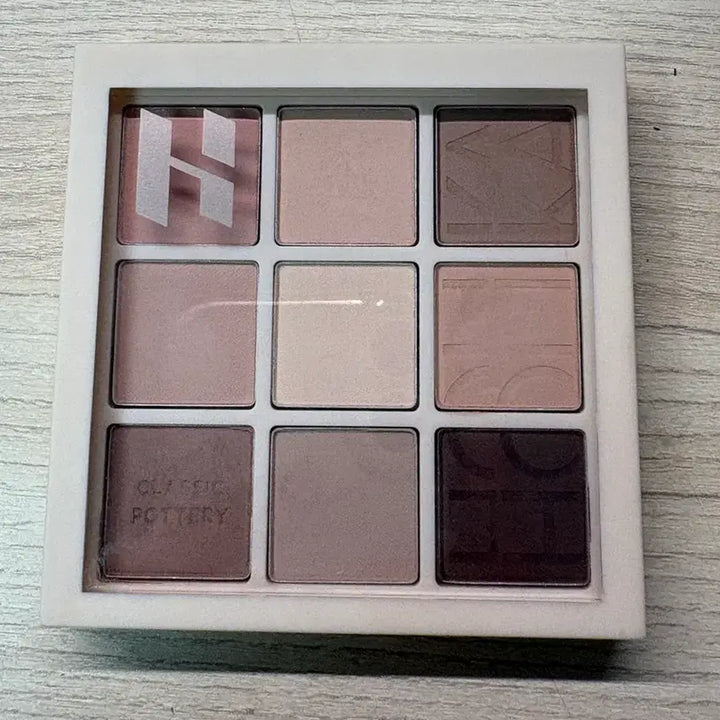 [BUNJANG] Holika Holika Classic Pottery Blush / 클래식포터리 홀리카홀리카