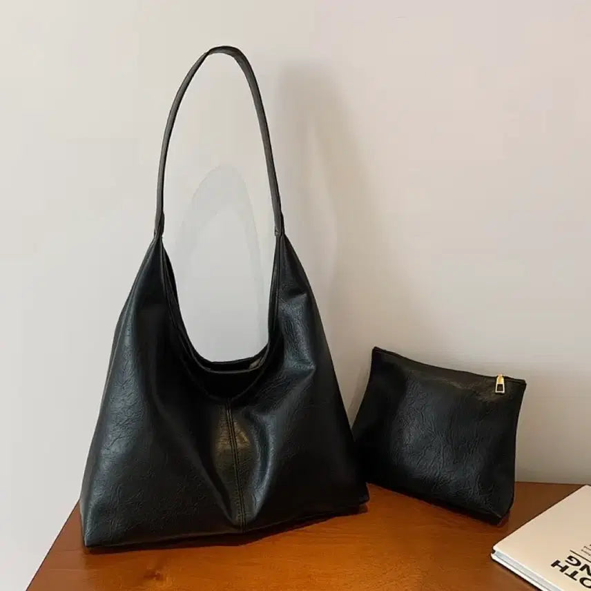 [BUNJANG] Black Leather Hobo Bag Set / 블랙 레더 호보백 + 파우치 세트