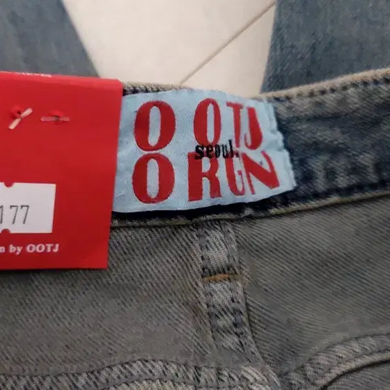 [BUNJANG] OOTJ Denim Bootcut Jeans / ootj 오오티제이 데님 부츠컷 청바지