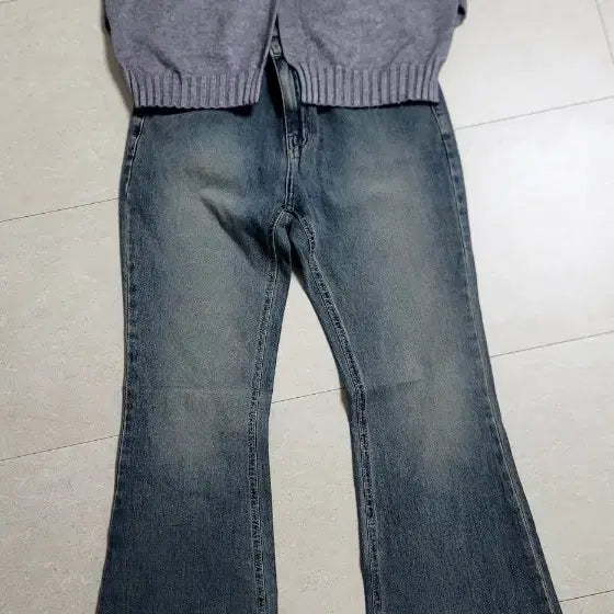 [BUNJANG] Gray Knit Vest / 회색 니트 조끼