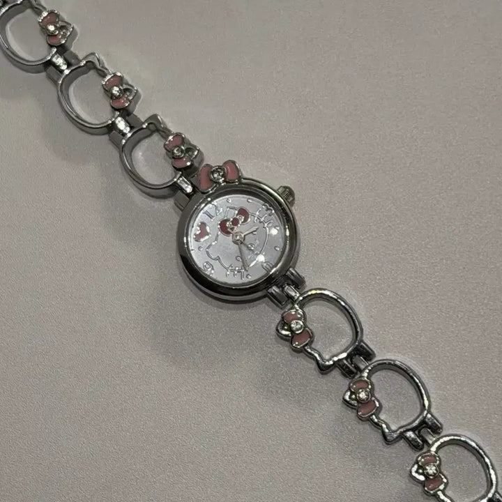 [BUNJANG] Hello Kitty Wristwatch / 초희귀 레어 헬로키티 손목시계