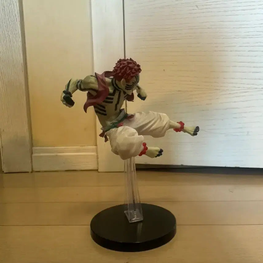 [BUNJANG] Demon Slayer Akaza Figure / 귀멸의 칼날 아카자 피규어
