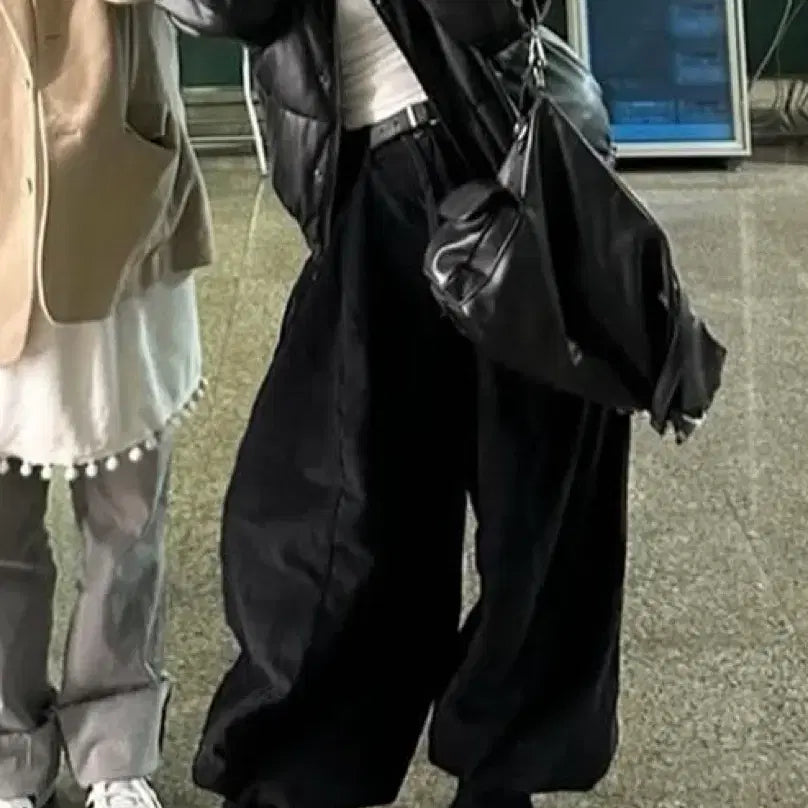 [BUNJANG] Custom Black Wide Corduroy Pants / 5/26까지 커스텀 검정색 와이드 코듀로이 팬츠
