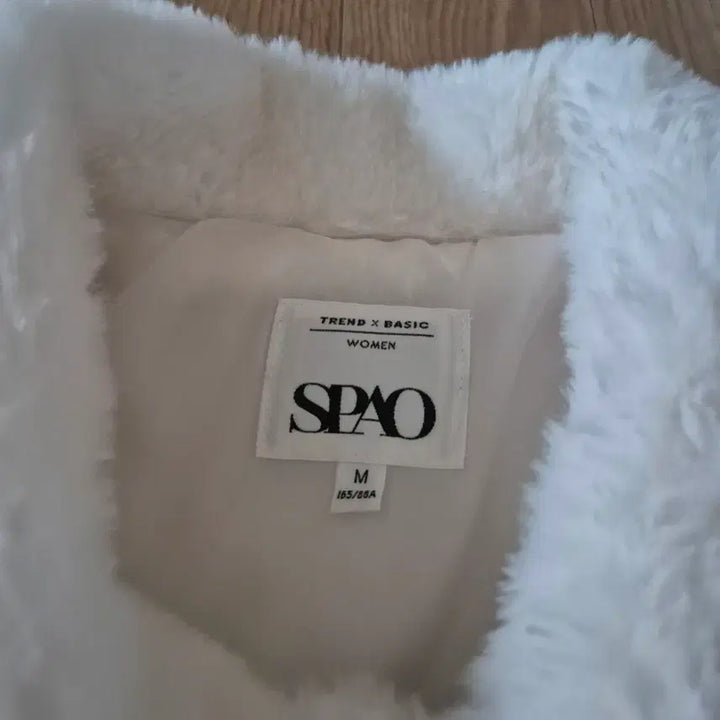 [BUNJANG] Spao Ivory Faux Fur Jacket (Size S) / 스파오 인조퍼 퍼자켓 아이보리 M