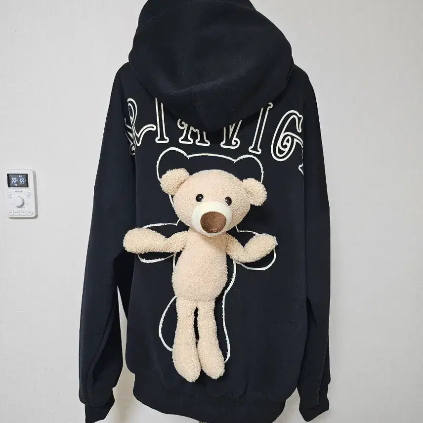 [BUNJANG] Oversized Teddy Bear Hooded Sweatshirt / 빅사이즈 오버핏 어부바 곰돌이 후드티 새상품