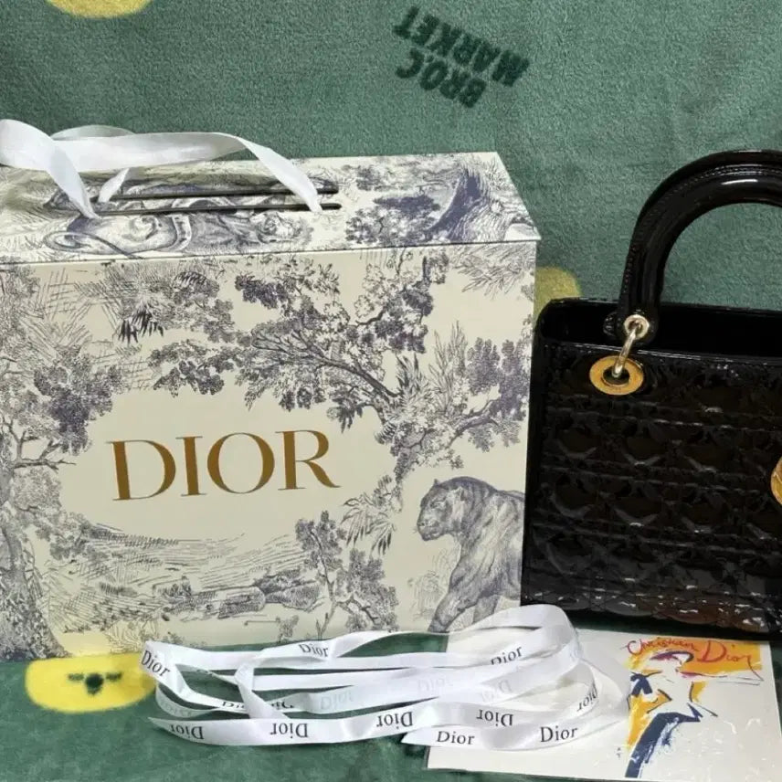 [BUNJANG] Christian Dior Lady Dior Medium Bag / 크리스찬 디올 레이디백 미듐