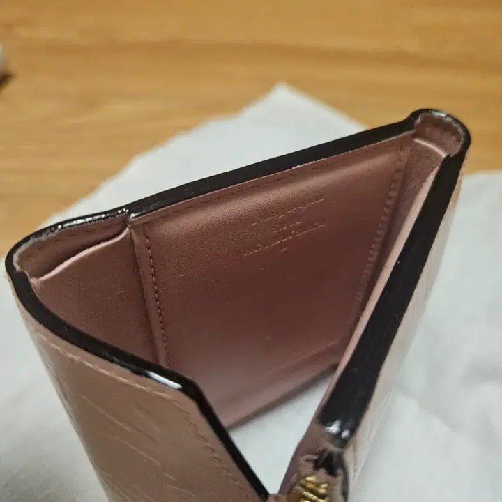 [BUNJANG] Louis Vuitton Monogram Vernis Victorine Wallet / 루이비통 모노그램 베르니 핑크 반지갑