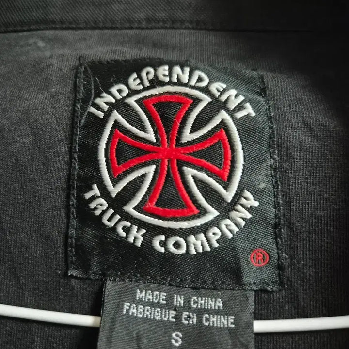 [BUNJANG] Independent Mastodon Black Field Jacket / 빈티지 인디펜던트 X 마스토돈 블랙 야상 자켓