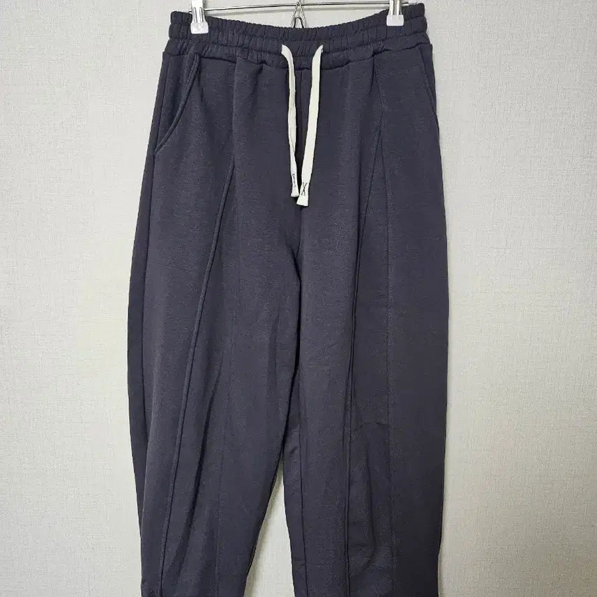 [BUNJANG] Pin-tuck Curves Pants / 핀턱 커브스 팬츠 (새상품)