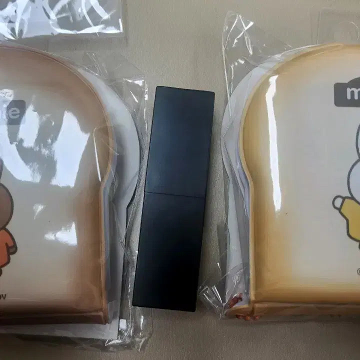 [BUNJANG] Miffy Melanie Toast Keyring Notebook Bundle Set / 정품미피 멜라니 식빵 키링 노트