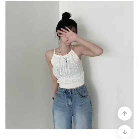 [BUNJANG] White Knit Halterneck Top / 화이트 니트 홀터넥 탑