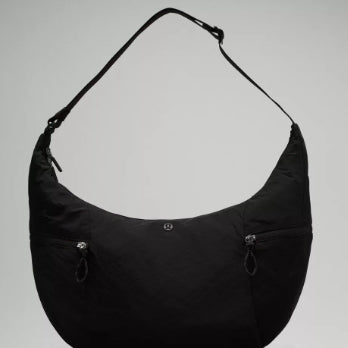 [BUNJANG] Lululemon Large Slouch Sling Bag 13L - Black / 룰루레몬 라지 슬라우치 슬링백 13L [블랙 / 새상품 / 무료배송]