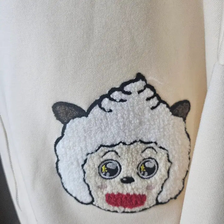 [BUNJANG] Oversized Box Fit Cute Character Hooded Zip-up Jacket / 빅사이즈 박스핏 귀여운 캐릭터 후드 집업 (새상품)