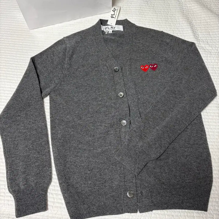 [BUNJANG] Comme des Garcons Play Double Heart Cardigan - Gray (S) / (새상품 s)꼼데가르송 PLAY 더블 하트 가디건 그레이