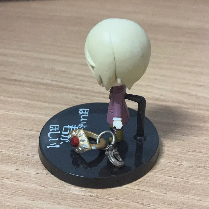 [BUNJANG] Black Butler Alois Trancy Classic Prop Petite Figure / 흑집사 알로이스 트란시 고전 프롭 플러스 쁘띠 피규어