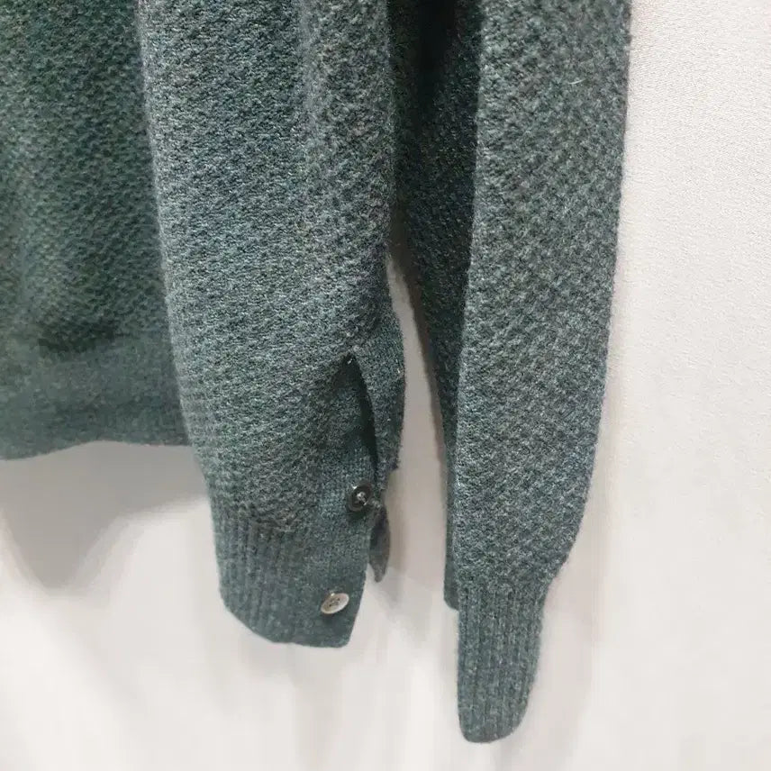 [BUNJANG] CRES. E DIM. Turtleneck Knit Sweater / CRES. E DIM. 터틀넥 니트 110