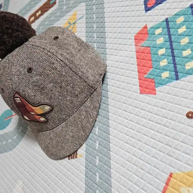 [BUNJANG] MLB Boston Red Sox Junior Pom-pom Beanie / MLB보스턴 쥬니어레드삭스 폼폼 모자