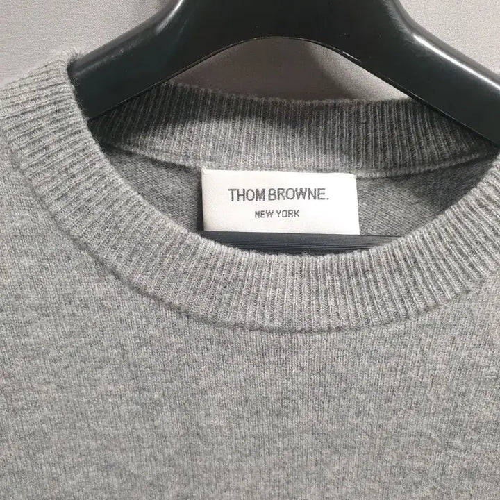 [BUNJANG] Thom Browne Gray Knit Pullover (S) / 톰브라운 회색 니트 풀오버 S