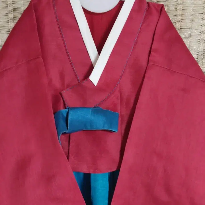 [BUNJANG] Pink/Blue Floral Embroidered Hanbok for Girls / 여성 한복 분홍색/파란색 꽃자수0