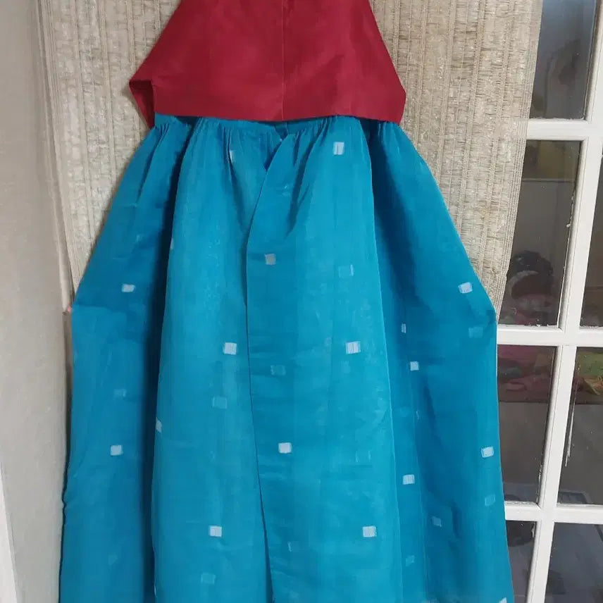 [BUNJANG] Pink/Blue Floral Embroidered Hanbok for Girls / 여성 한복 분홍색/파란색 꽃자수0